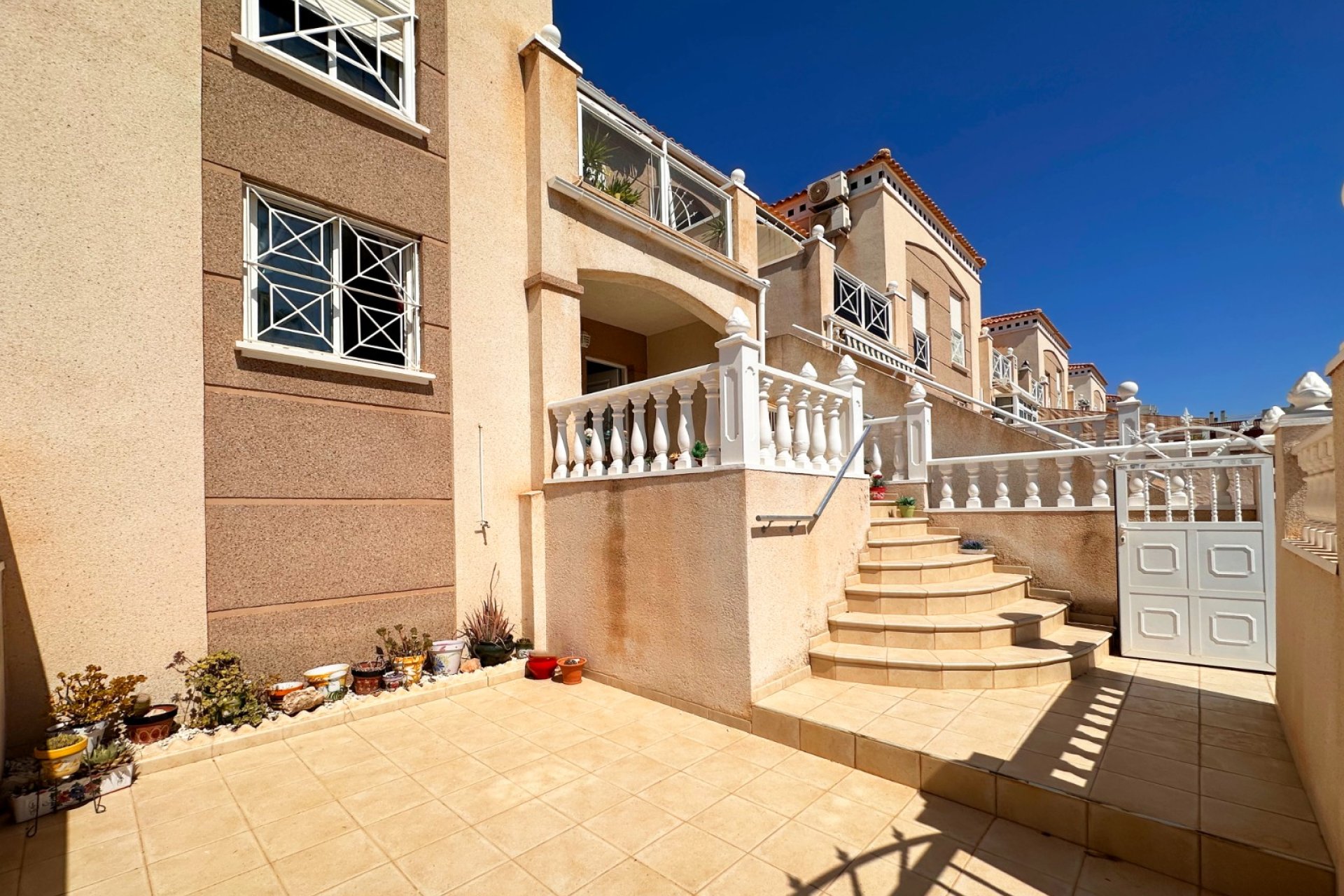 Rynek Wtórny - Bungalow / Domek parterowy - ﻿Torrevieja (Alicante) - Spain