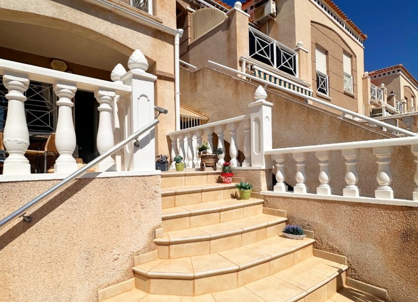 Rynek Wtórny - Bungalow / Domek parterowy - ﻿Torrevieja (Alicante) - Spain
