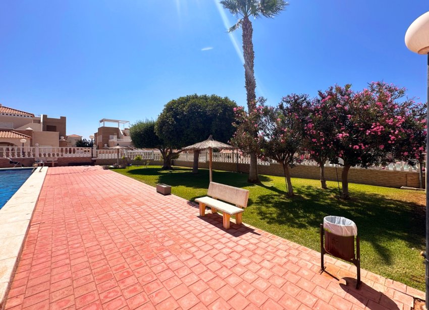 Rynek Wtórny - Bungalow / Domek parterowy - ﻿Torrevieja (Alicante) - Spain