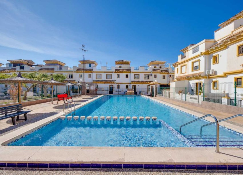 Rynek Wtórny - Dom szeregowy - ﻿Torrevieja (Alicante) - Torrevieja