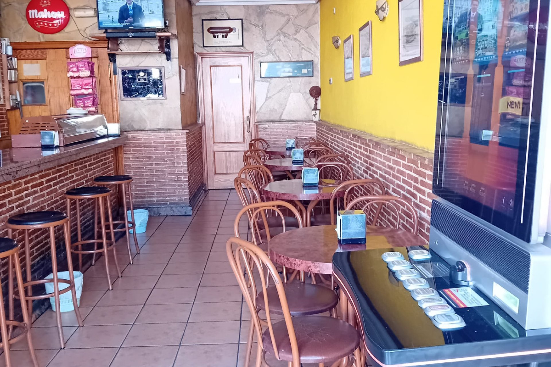 Rynek Wtórny - Lokal Usługowy - ﻿Torrevieja (Alicante) - Centro