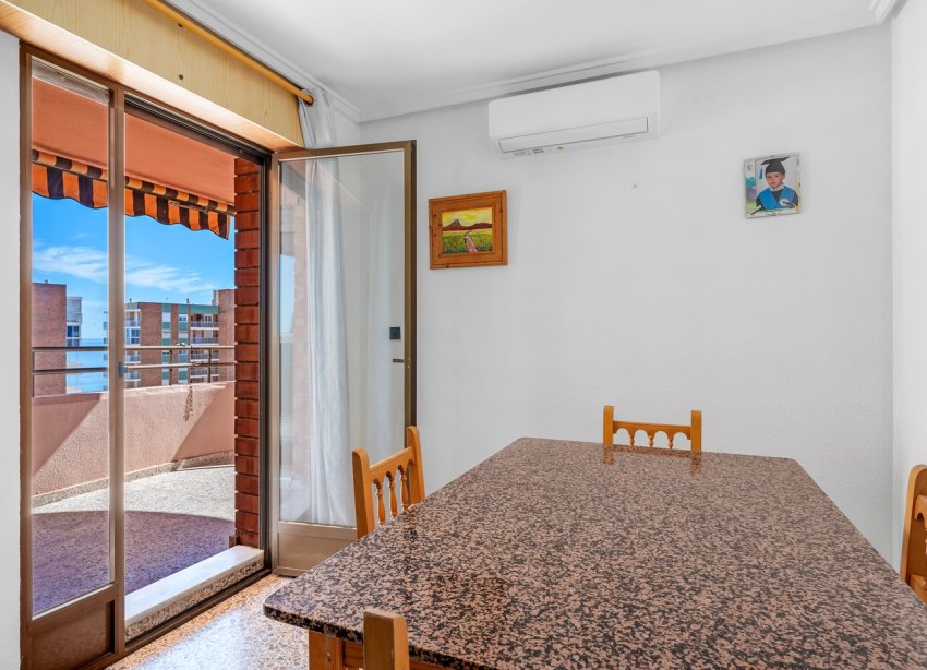 Rynek Wtórny - Apartament / Duplex - Arenales del Sol - Segunda linea playa