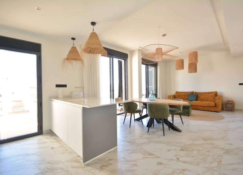 Rynek Wtórny - Apartament / Duplex - Guardamar del Segura