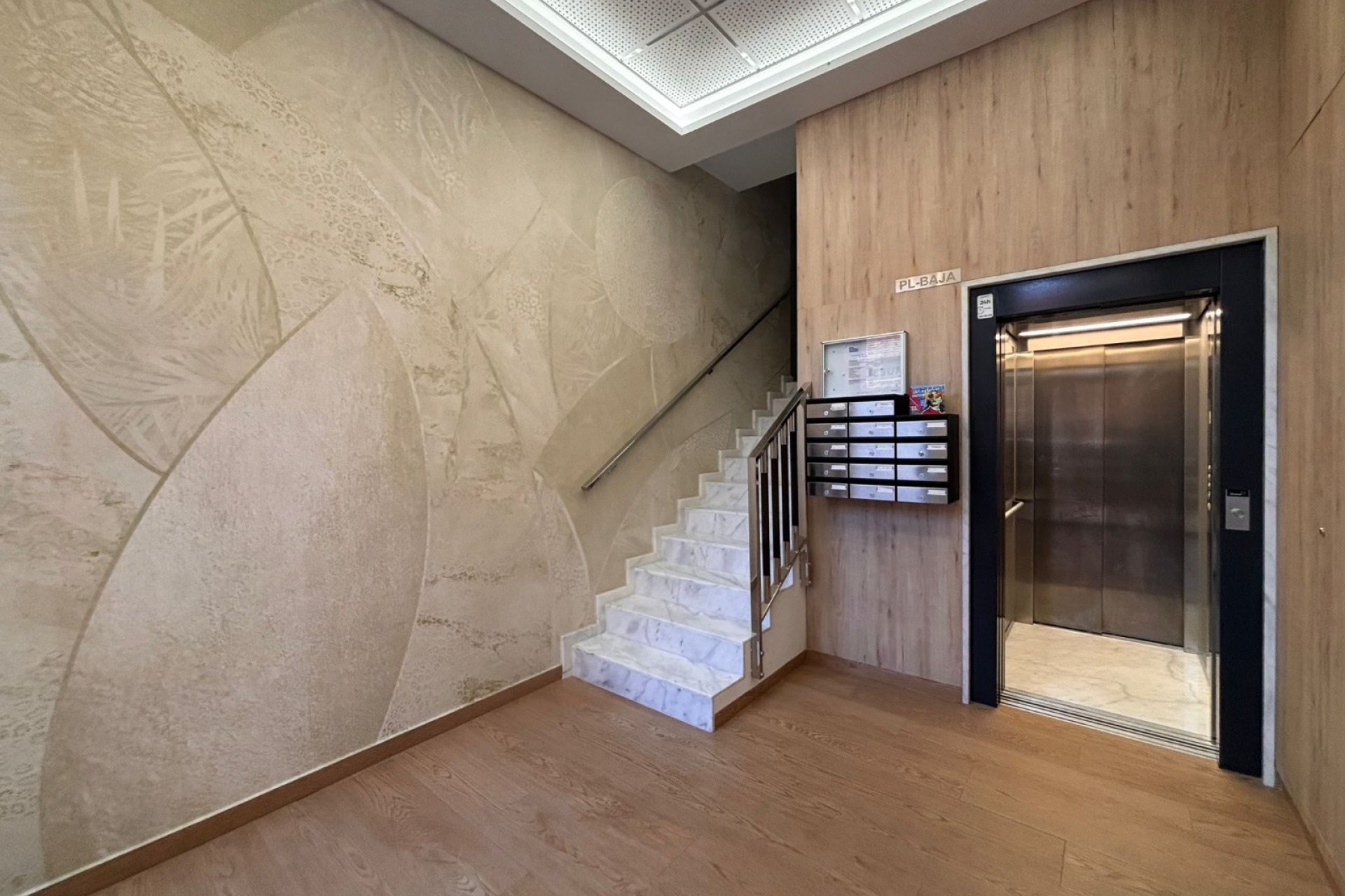 Rynek Wtórny - Apartament / Duplex - Guardamar del Segura