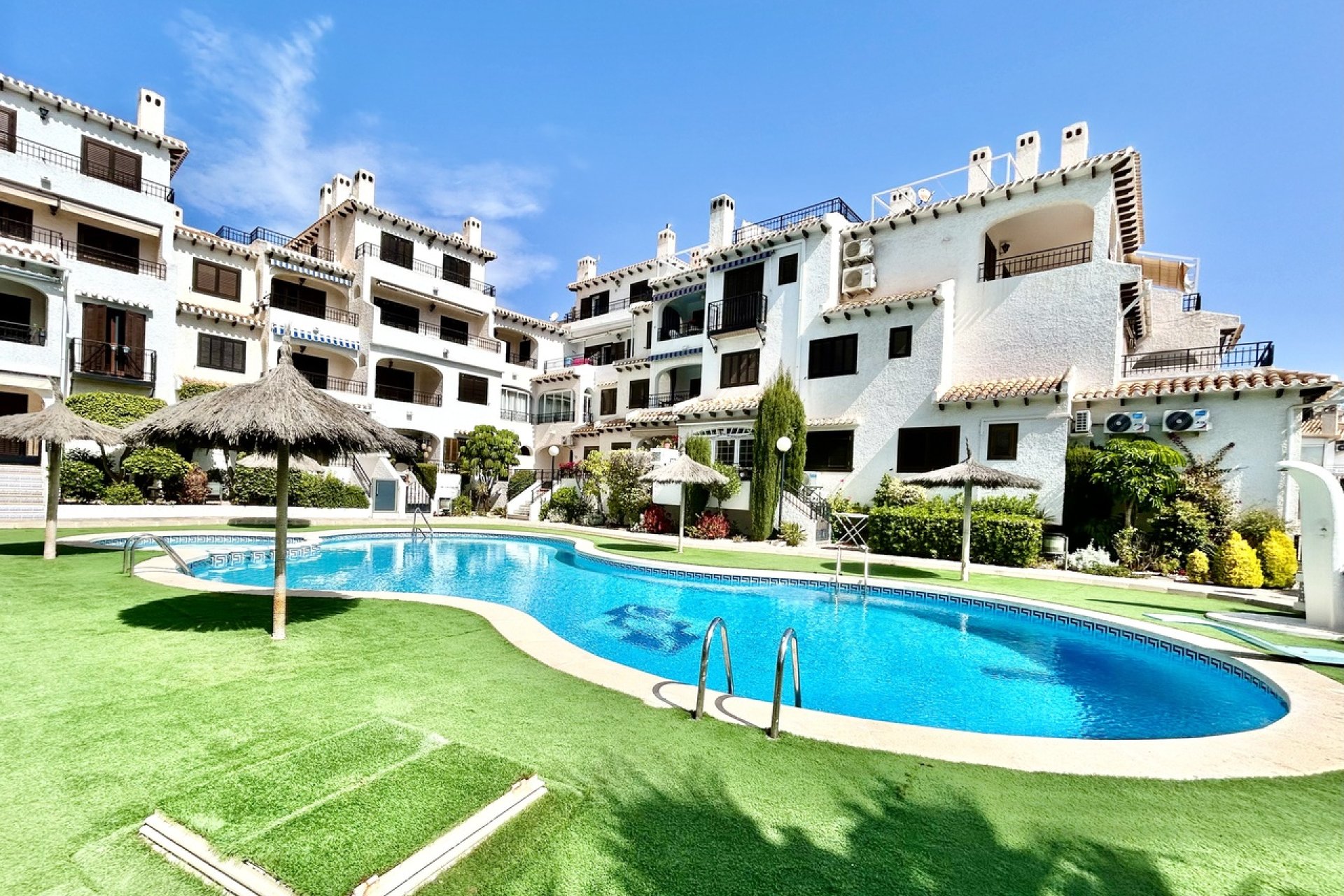 Rynek Wtórny - Apartament / Duplex - Orihuela Costa - Cabo Roig
