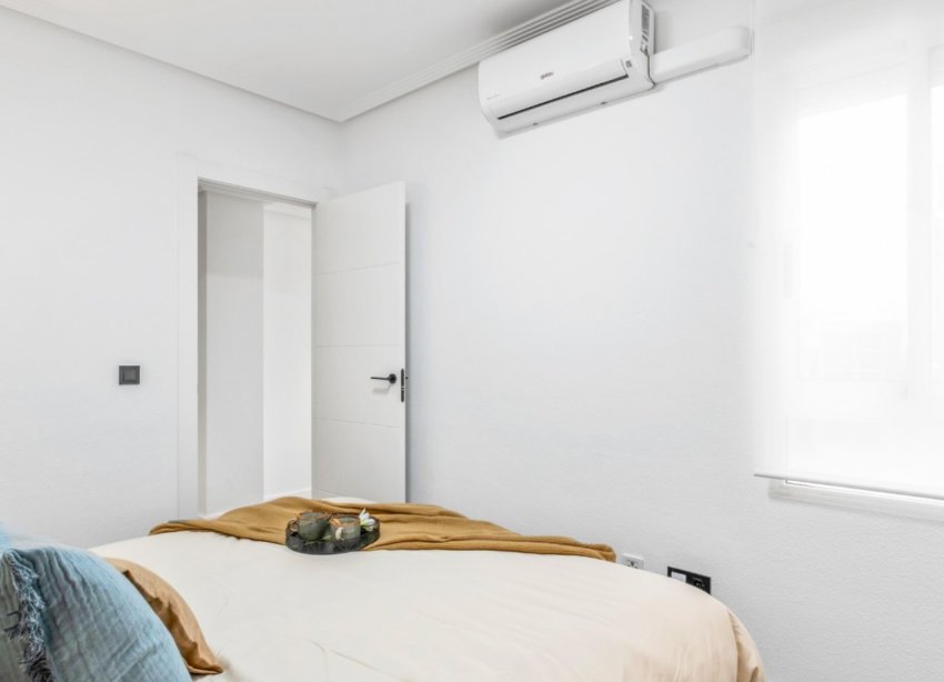 Rynek Wtórny - Apartament / Duplex - Orihuela Costa - La Florida