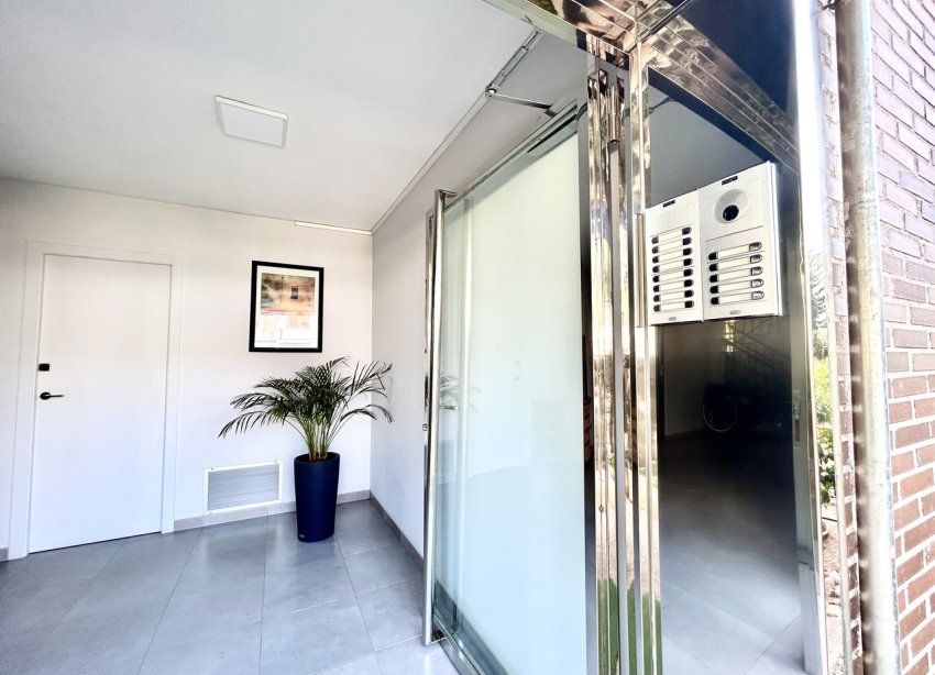 Rynek Wtórny - Apartament / Duplex - Orihuela Costa - La Zenia