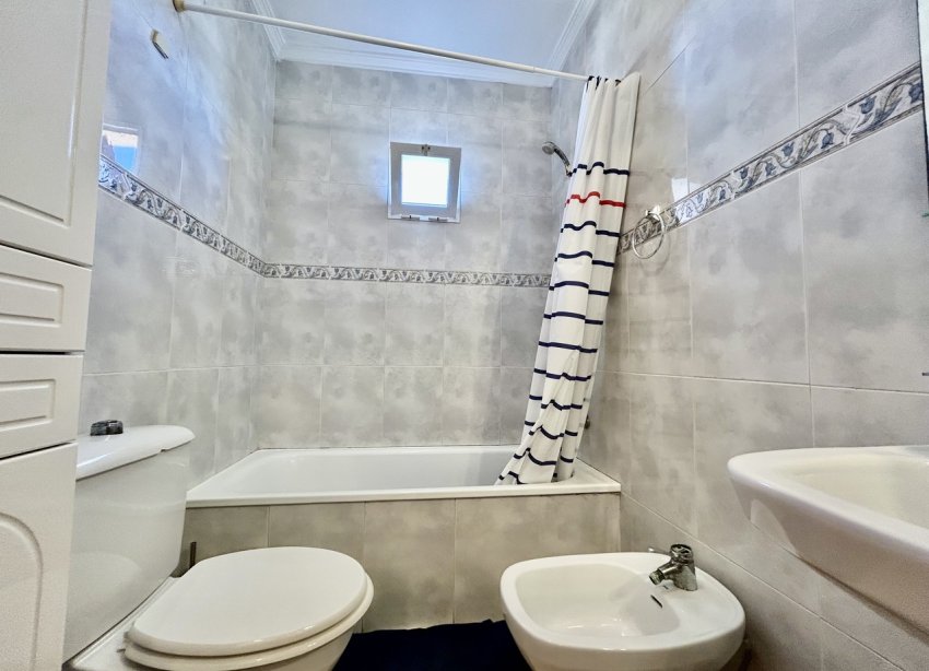 Rynek Wtórny - Apartament / Duplex - Orihuela Costa - La Zenia