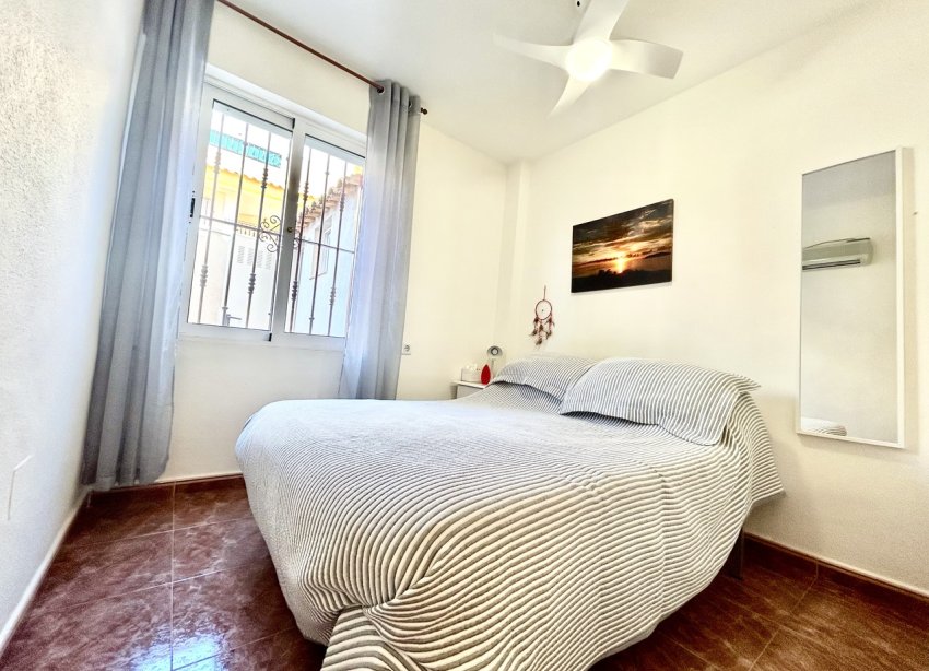 Rynek Wtórny - Apartament / Duplex - Orihuela Costa - La Zenia