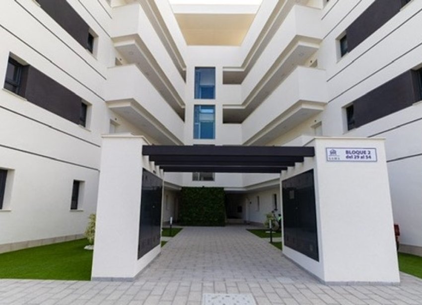 Rynek Wtórny - Apartament / Duplex - Orihuela Costa - Las Filipinas