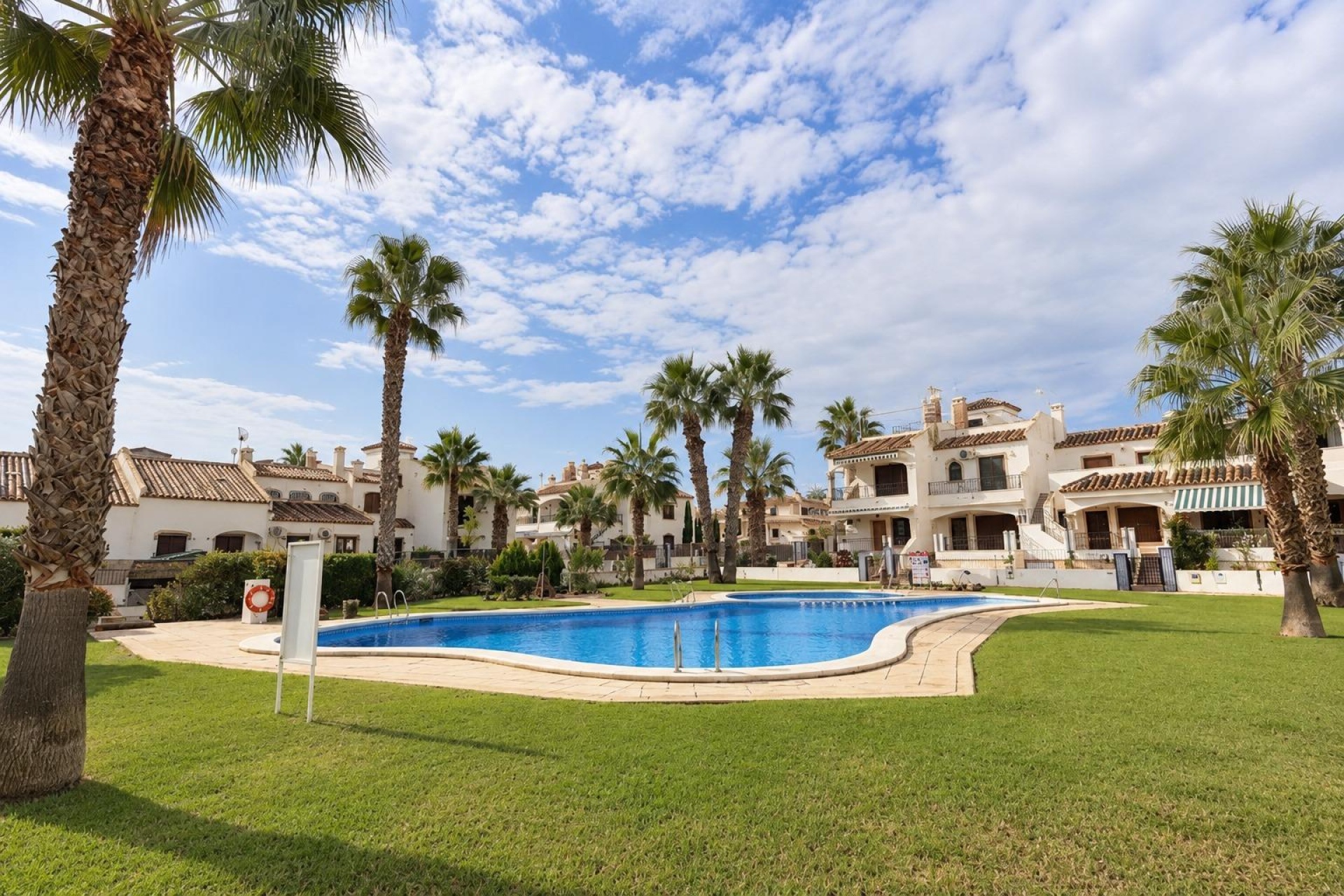 Rynek Wtórny - Apartament / Duplex - Orihuela Costa - PAU 8