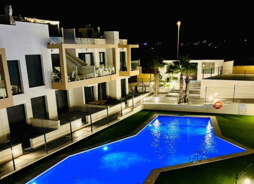 Rynek Wtórny - Apartament / Duplex - Orihuela Costa - Villamartín