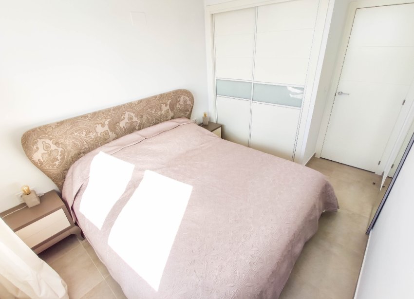 Rynek Wtórny - Apartament / Duplex - Punta Prima