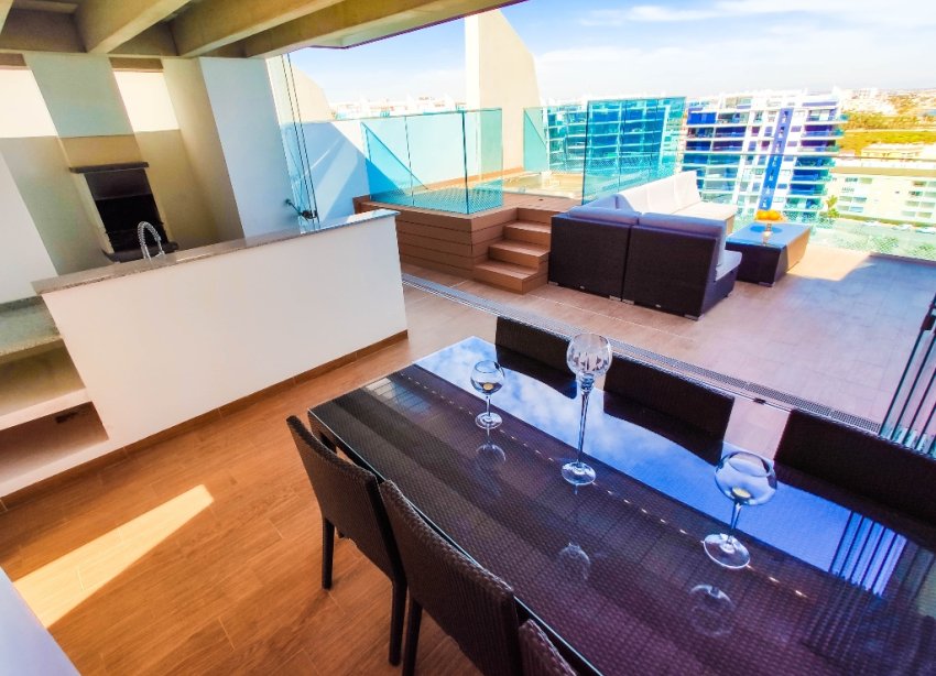Rynek Wtórny - Apartament / Duplex - Punta Prima