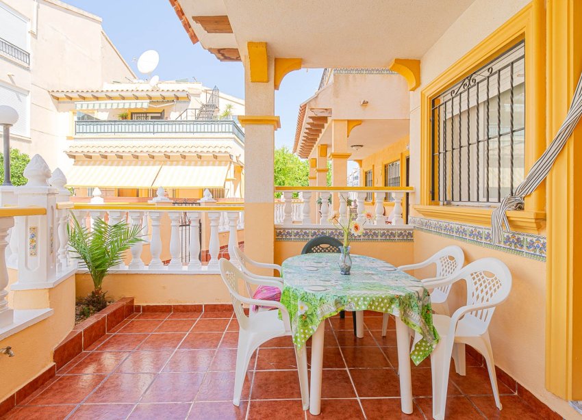 Rynek Wtórny - Apartament / Duplex - Punta Prima