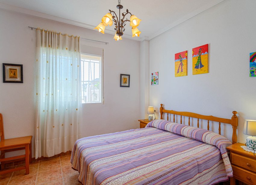 Rynek Wtórny - Apartament / Duplex - Punta Prima