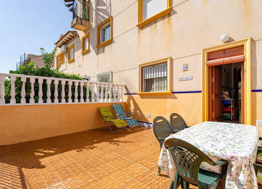 Rynek Wtórny - Apartament / Duplex - Punta Prima