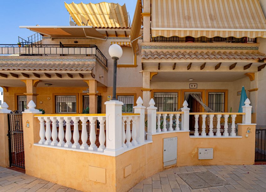Rynek Wtórny - Apartament / Duplex - Punta Prima