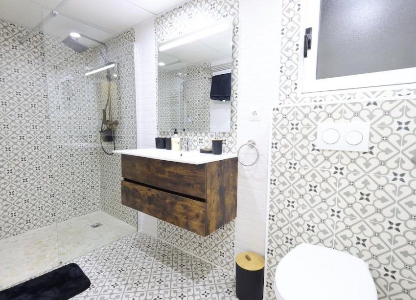 Rynek Wtórny - Apartament / Duplex - Torrevieja - Centro