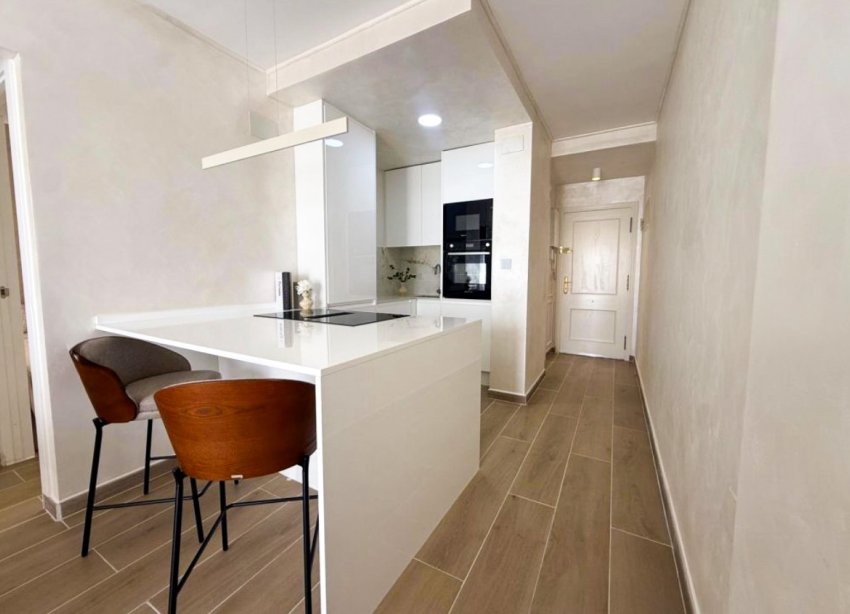 Rynek Wtórny - Apartament / Duplex - Torrevieja - Centro