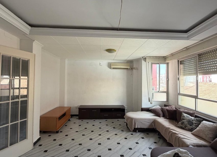 Rynek Wtórny - Apartament / Duplex - Torrevieja - Centro
