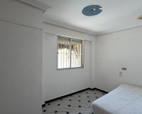 Rynek Wtórny - Apartament / Duplex - Torrevieja - Centro