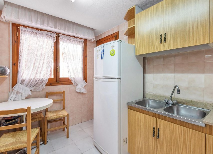 Rynek Wtórny - Apartament / Duplex - Torrevieja - Estacion de autobuses