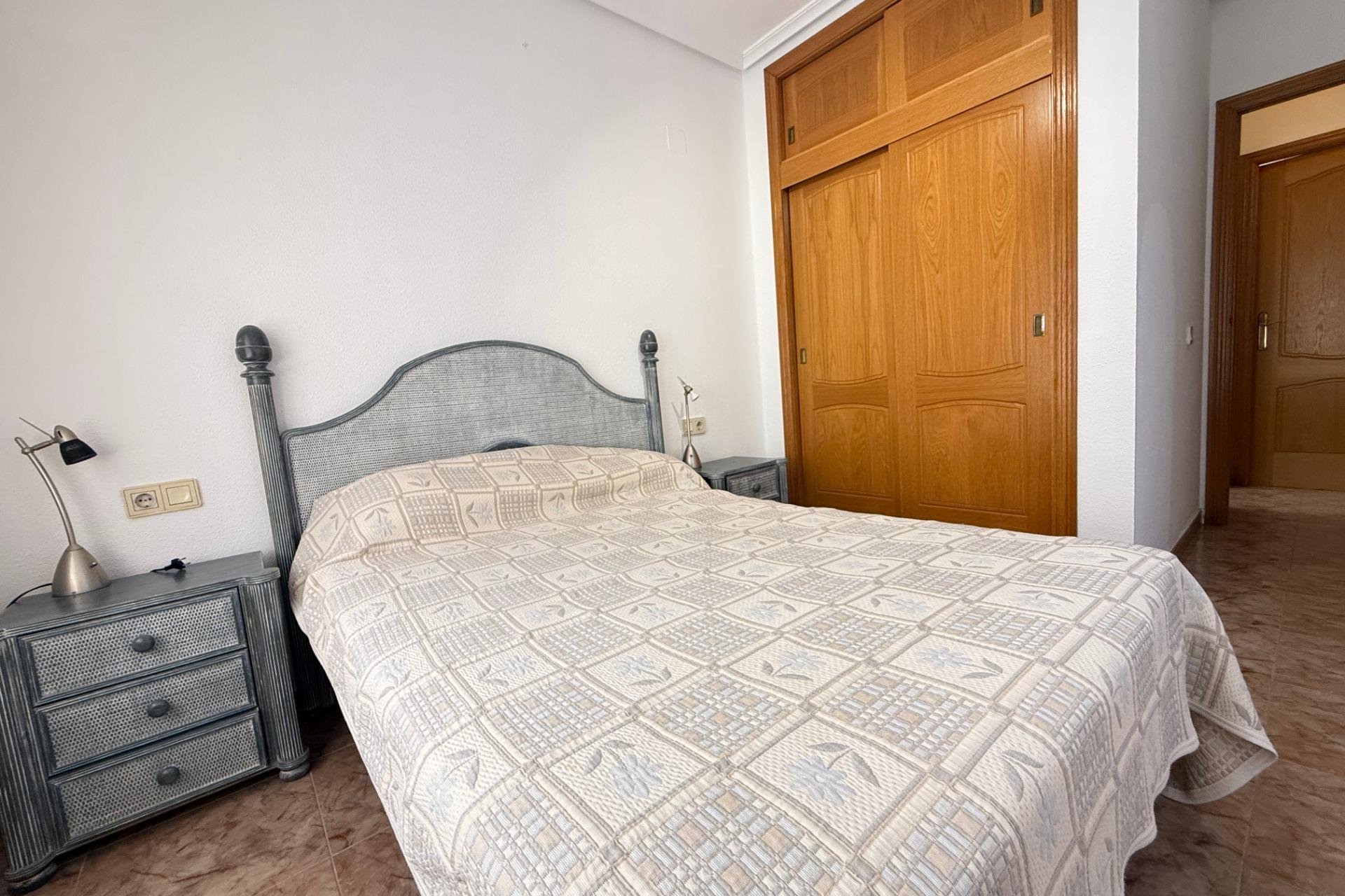 Rynek Wtórny - Apartament / Duplex - Torrevieja - Estacion de autobuses