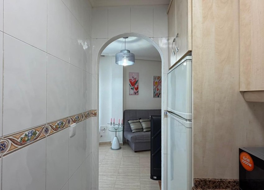Rynek Wtórny - Apartament / Duplex - Torrevieja - Estacion de autobuses