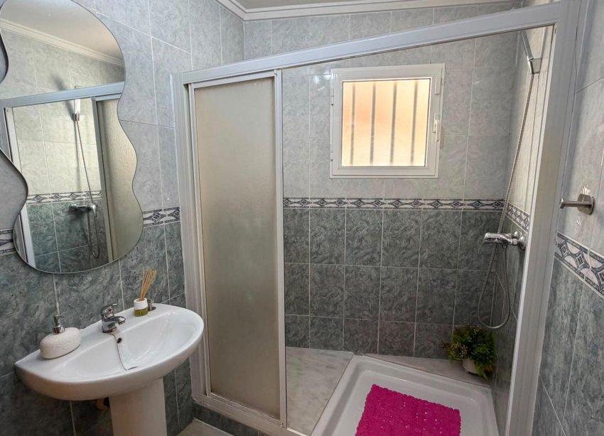 Rynek Wtórny - Apartament / Duplex - Torrevieja - Estacion de autobuses