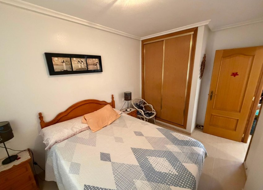 Rynek Wtórny - Apartament / Duplex - Torrevieja - Estacion de autobuses