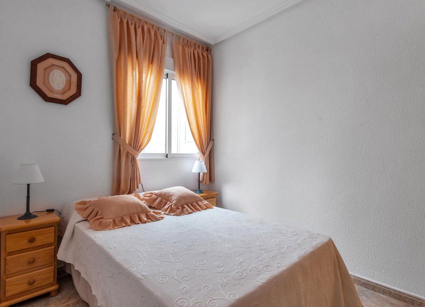 Rynek Wtórny - Apartament / Duplex - Torrevieja - Estacion de autobuses