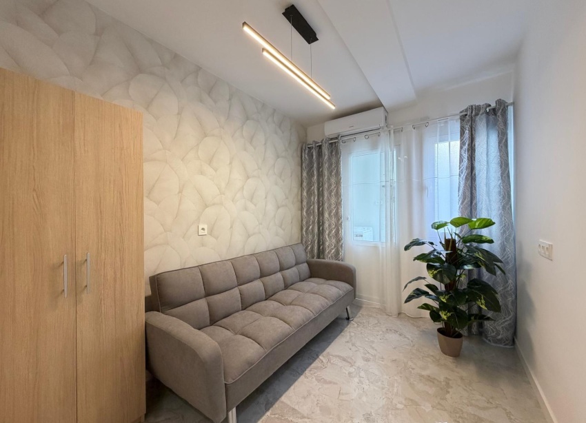 Rynek Wtórny - Apartament / Duplex - Torrevieja - Estacion de autobuses