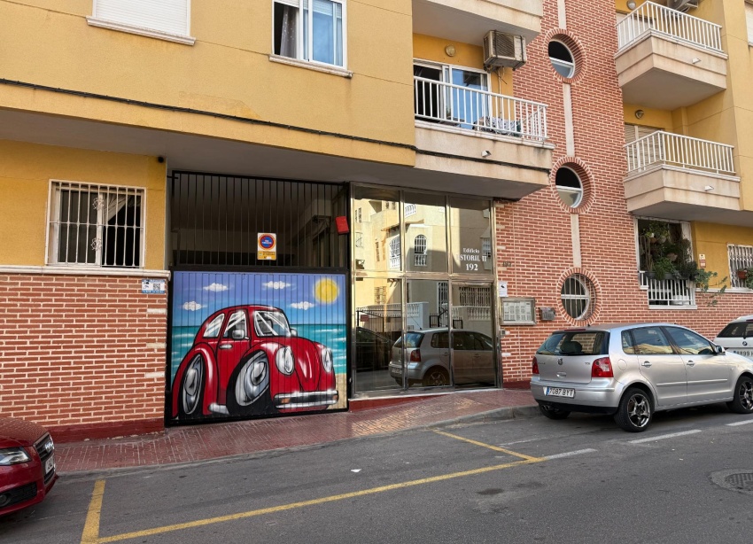 Rynek Wtórny - Apartament / Duplex - Torrevieja - Estacion de autobuses