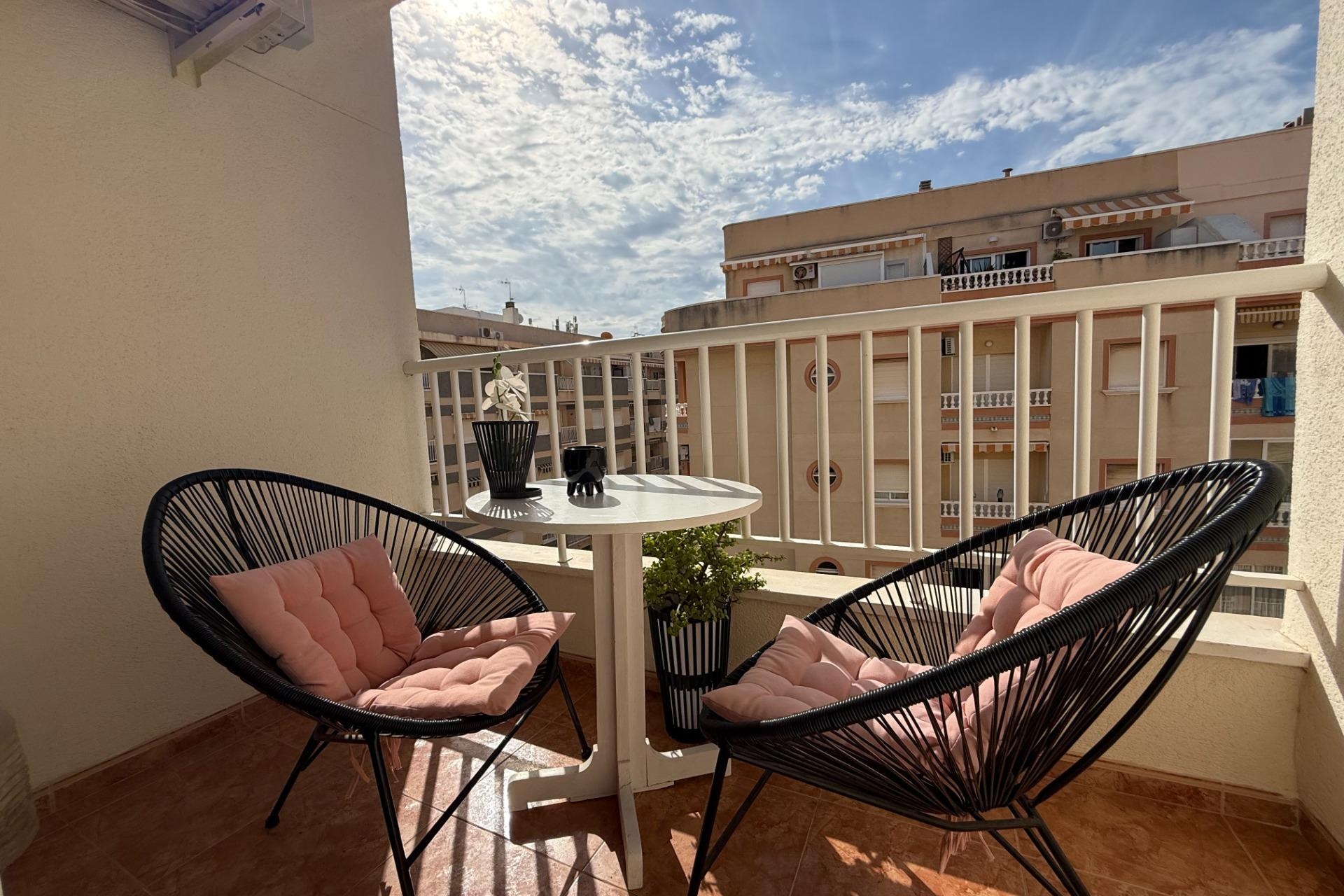 Rynek Wtórny - Apartament / Duplex - Torrevieja - Estacion de autobuses