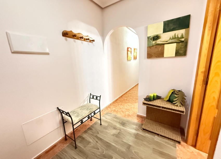 Rynek Wtórny - Apartament / Duplex - Torrevieja - Estacion de autobuses