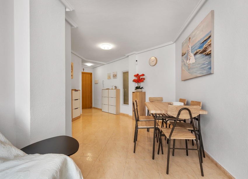 Rynek Wtórny - Apartament / Duplex - Torrevieja - Estacion de autobuses