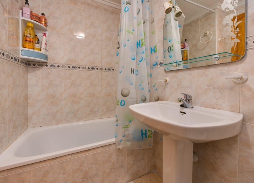 Rynek Wtórny - Apartament / Duplex - Torrevieja - Estacion de autobuses