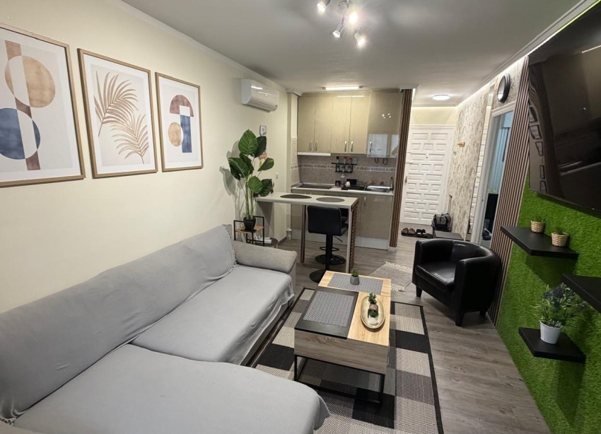 Rynek Wtórny - Apartament / Duplex - Torrevieja - La Siesta