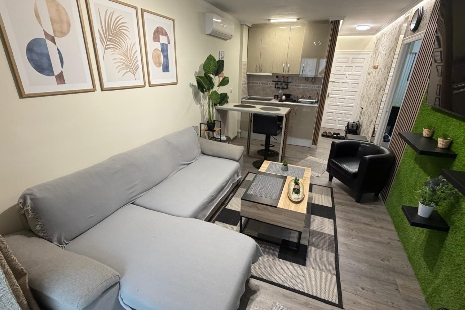 Rynek Wtórny - Apartament / Duplex - Torrevieja - La Siesta