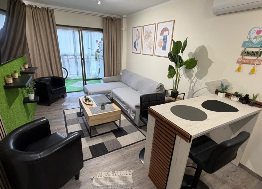 Rynek Wtórny - Apartament / Duplex - Torrevieja - La Siesta