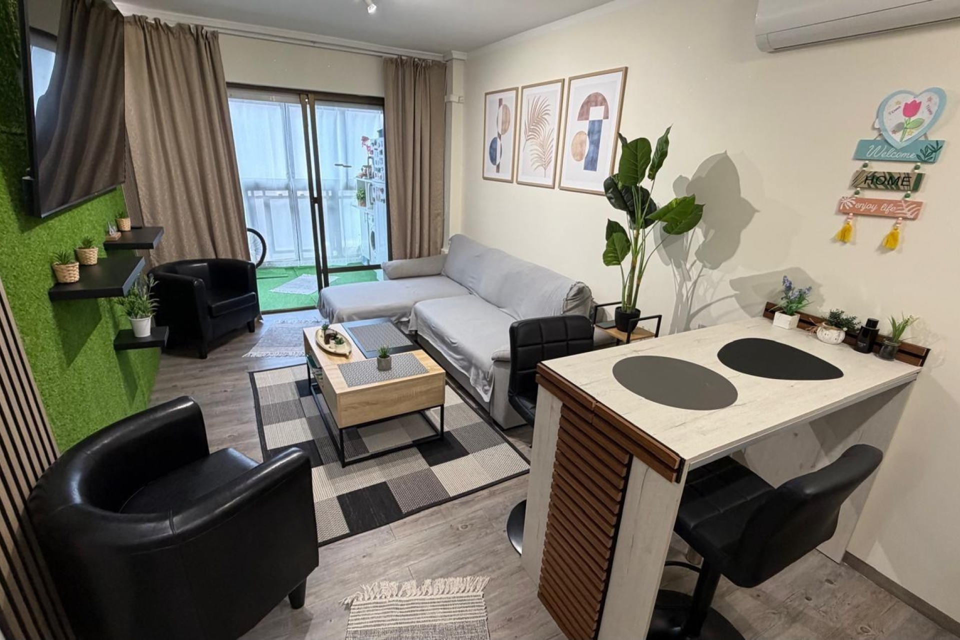 Rynek Wtórny - Apartament / Duplex - Torrevieja - La Siesta