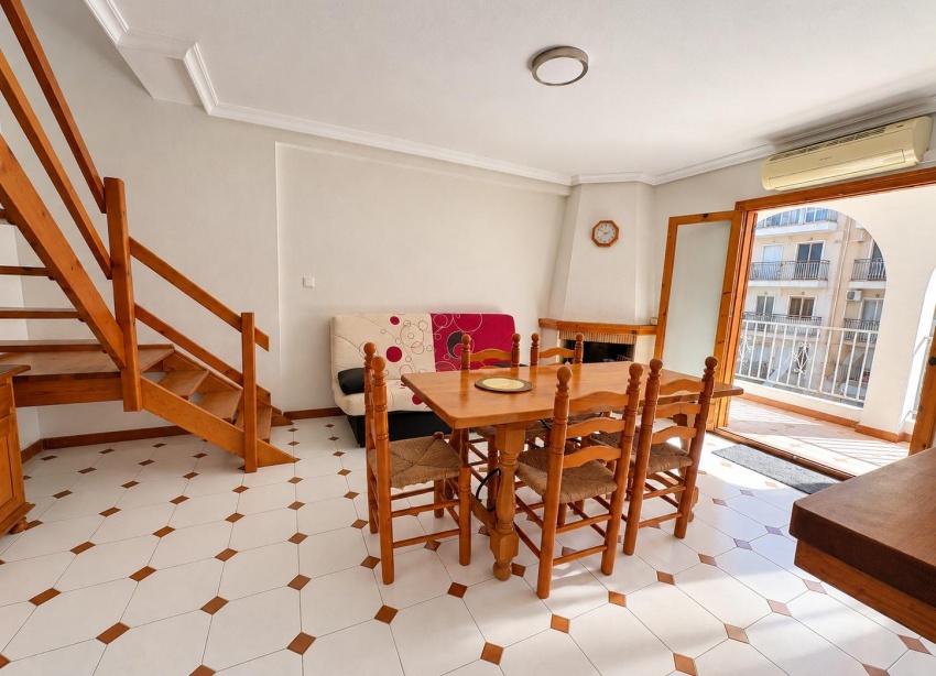 Rynek Wtórny - Apartament / Duplex - Torrevieja - Los Europeos
