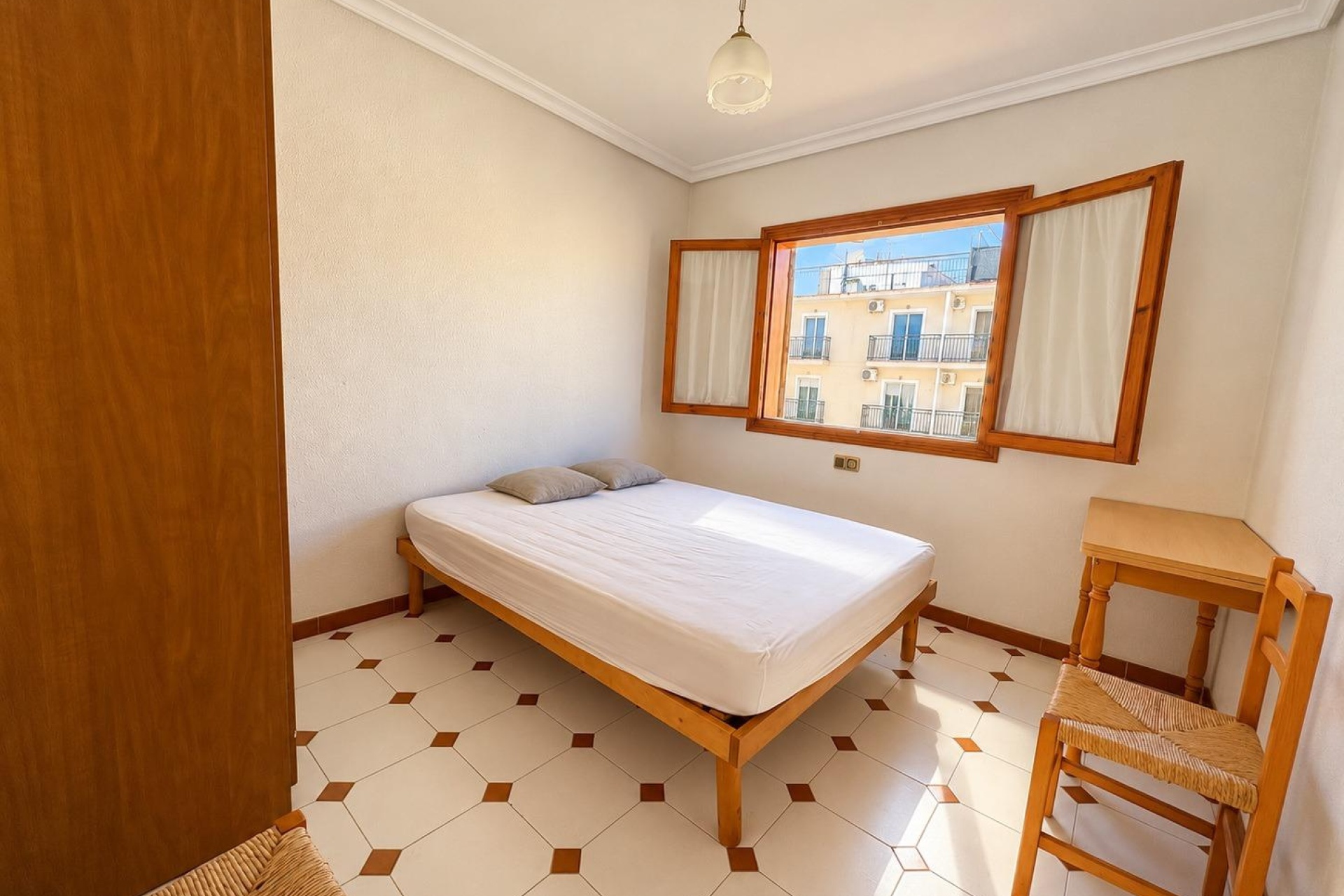 Rynek Wtórny - Apartament / Duplex - Torrevieja - Los Europeos