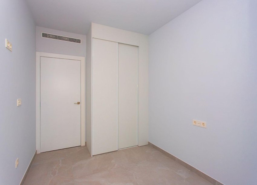Rynek Wtórny - Apartament / Duplex - Torrevieja - Paseo maritimo