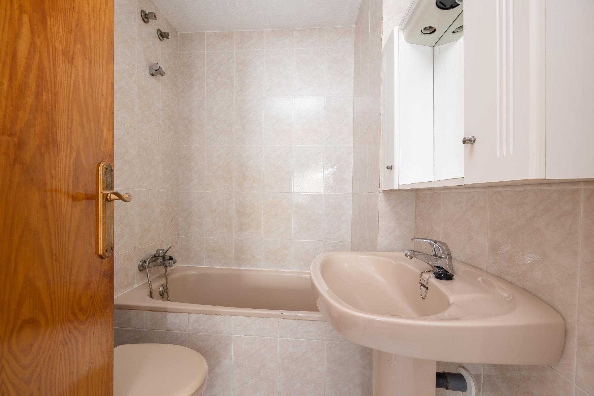 Rynek Wtórny - Apartament / Duplex - Torrevieja - Paseo maritimo