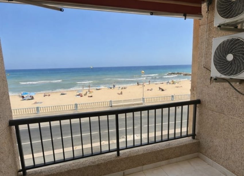 Rynek Wtórny - Apartament / Duplex - Torrevieja - Playa de los Locos