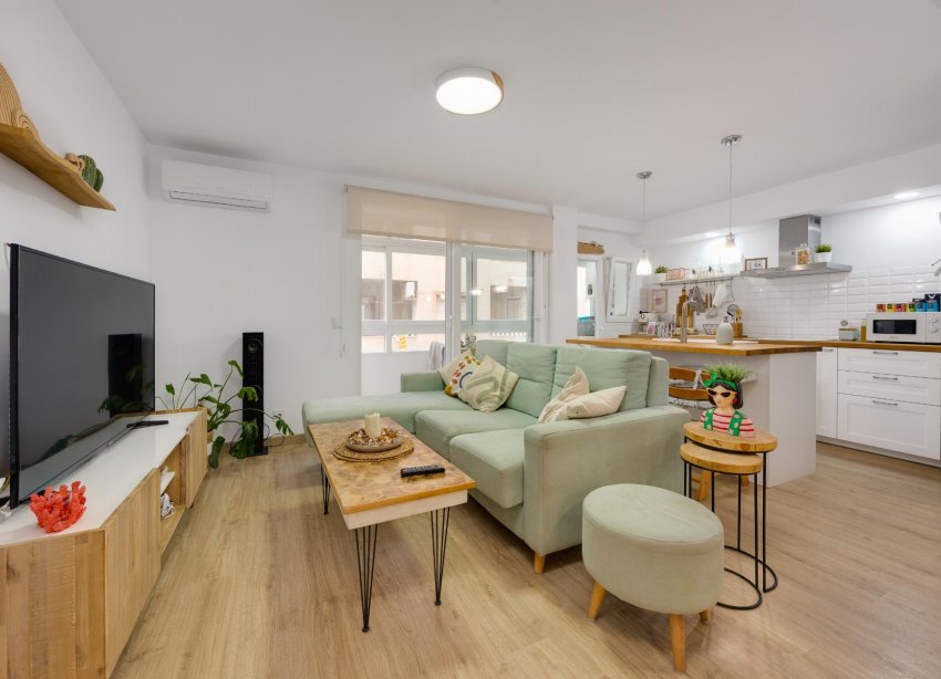 Rynek Wtórny - Apartament / Duplex - Torrevieja - Playa de los Naufragos