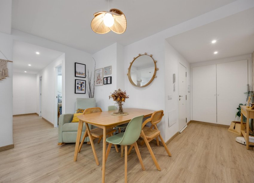 Rynek Wtórny - Apartament / Duplex - Torrevieja - Playa de los Naufragos