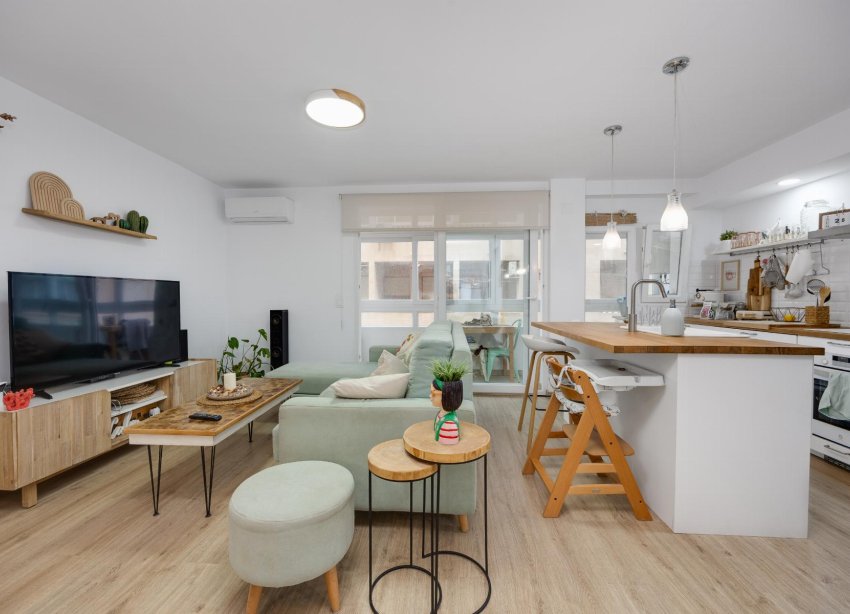 Rynek Wtórny - Apartament / Duplex - Torrevieja - Playa de los Naufragos